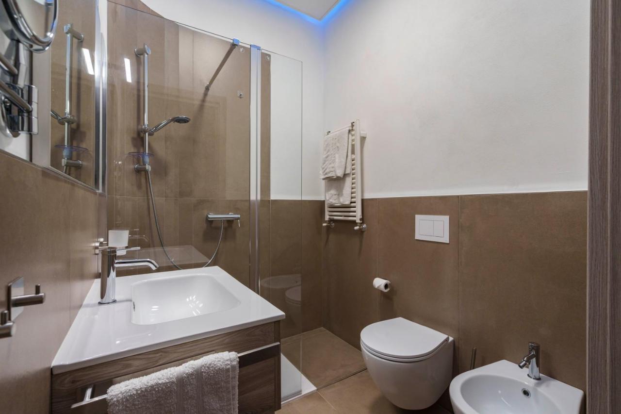 Lake Apartment Primea Sirmione Esterno foto