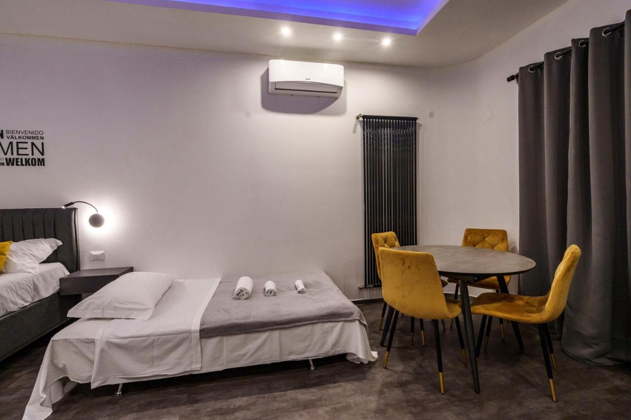 Lake Apartment Primea Sirmione Esterno foto